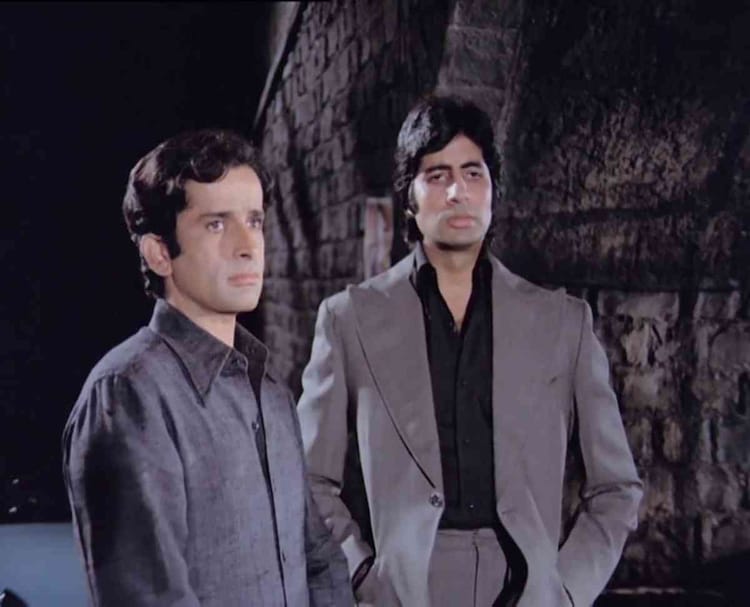 Shashi Kapoor and Amitabh Bachchan in a still from Deewar