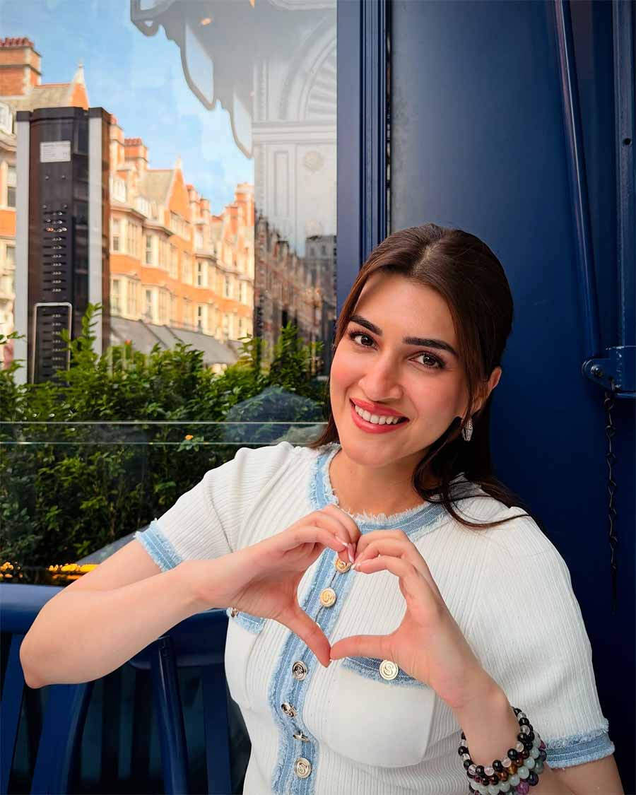 kriti-sanon-in-don-3 Kriti Sanon in don 3