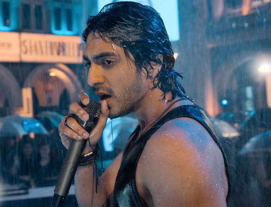 Ahaan Pandey is all set to step into Bollywood with his debut film Saiyaara