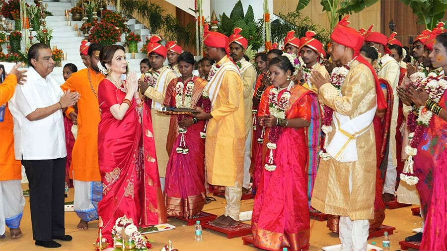 Ambani Wedding Saamuhik Vivah