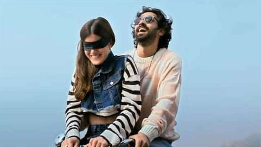 box-office-aankhon-ki-gustaakhiyan Box Office Aankhon Ki Gustaakhiyan