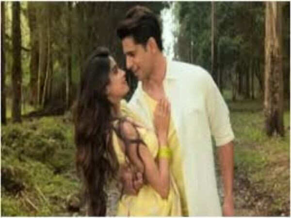 Param Sundari's release