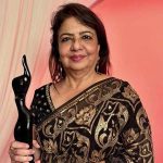 Priyanka Chopra Jonas Celebrates Paani Win at Filmfare