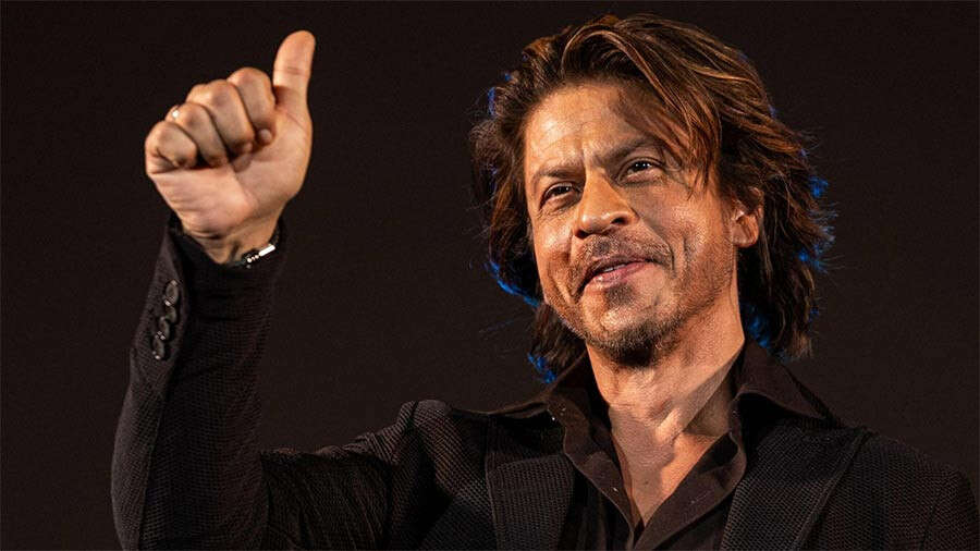 shah-rukh-khan-injured-on-set Shah Rukh Khan Injured on Set