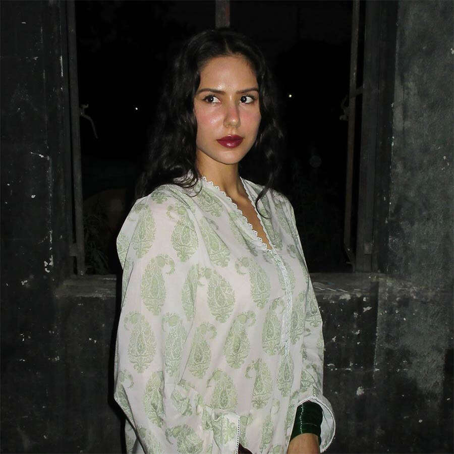 sonambajwa1w1752745614 Sonam Bajwa