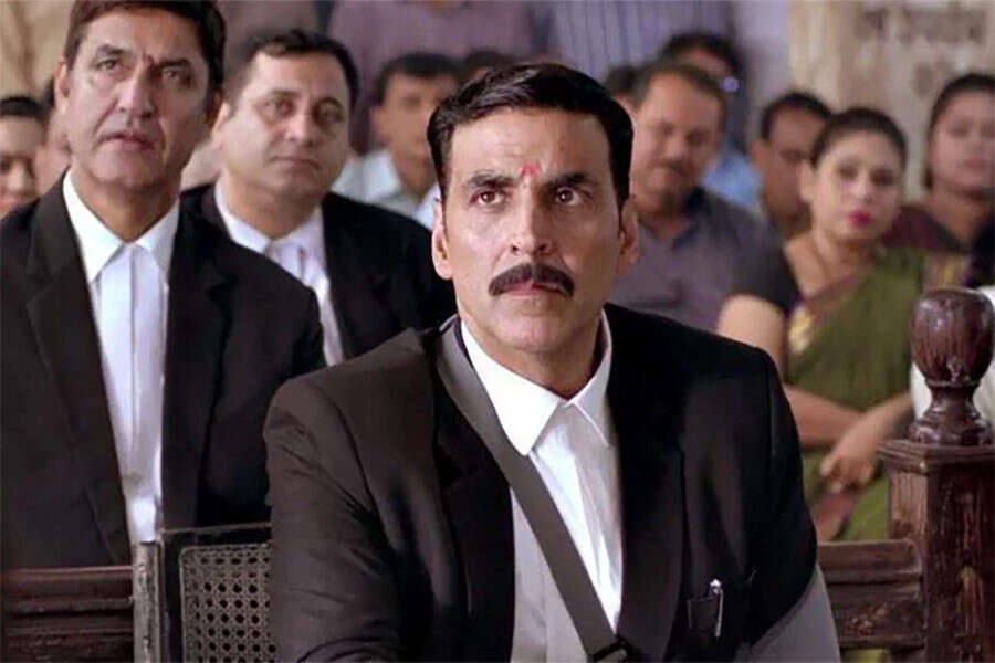 jollyllb311754913885 JOLLY LLB 3