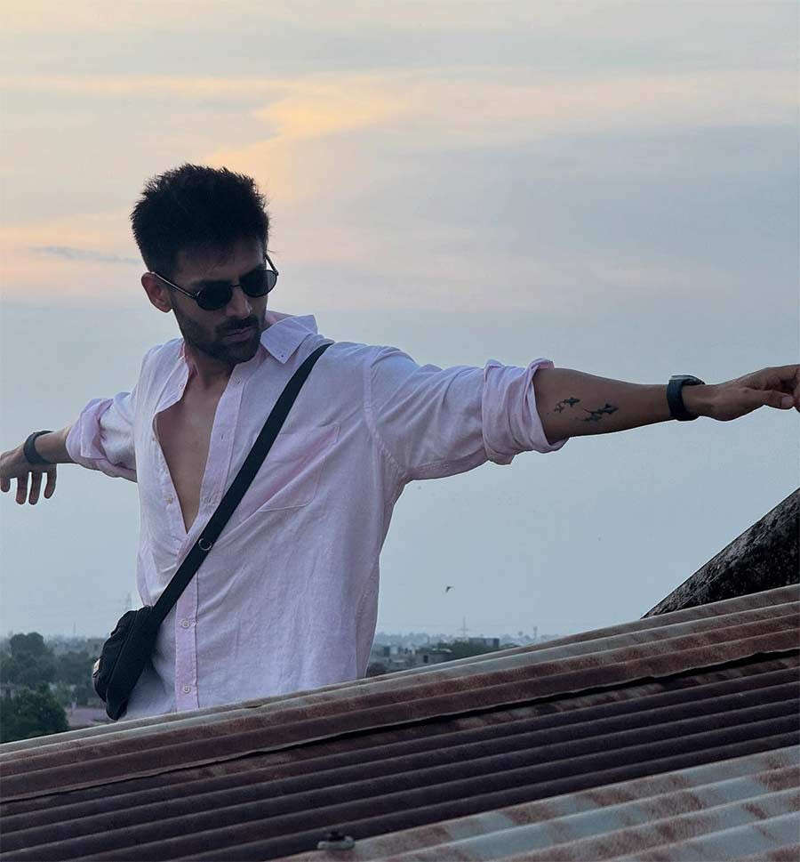 kartikaaryan21756129699 Kartik Aaryan