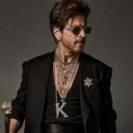Shah Rukh Khan Thanks Gauri Khan Mohanlal Shashi Tharoor