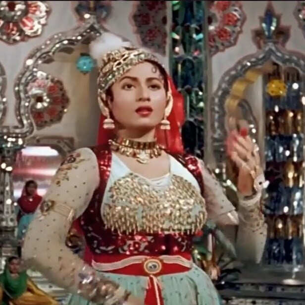 the-challenge-of-lighting-in-mughal-e-azam The Challenge of Lighting in Mughal-E-Azam