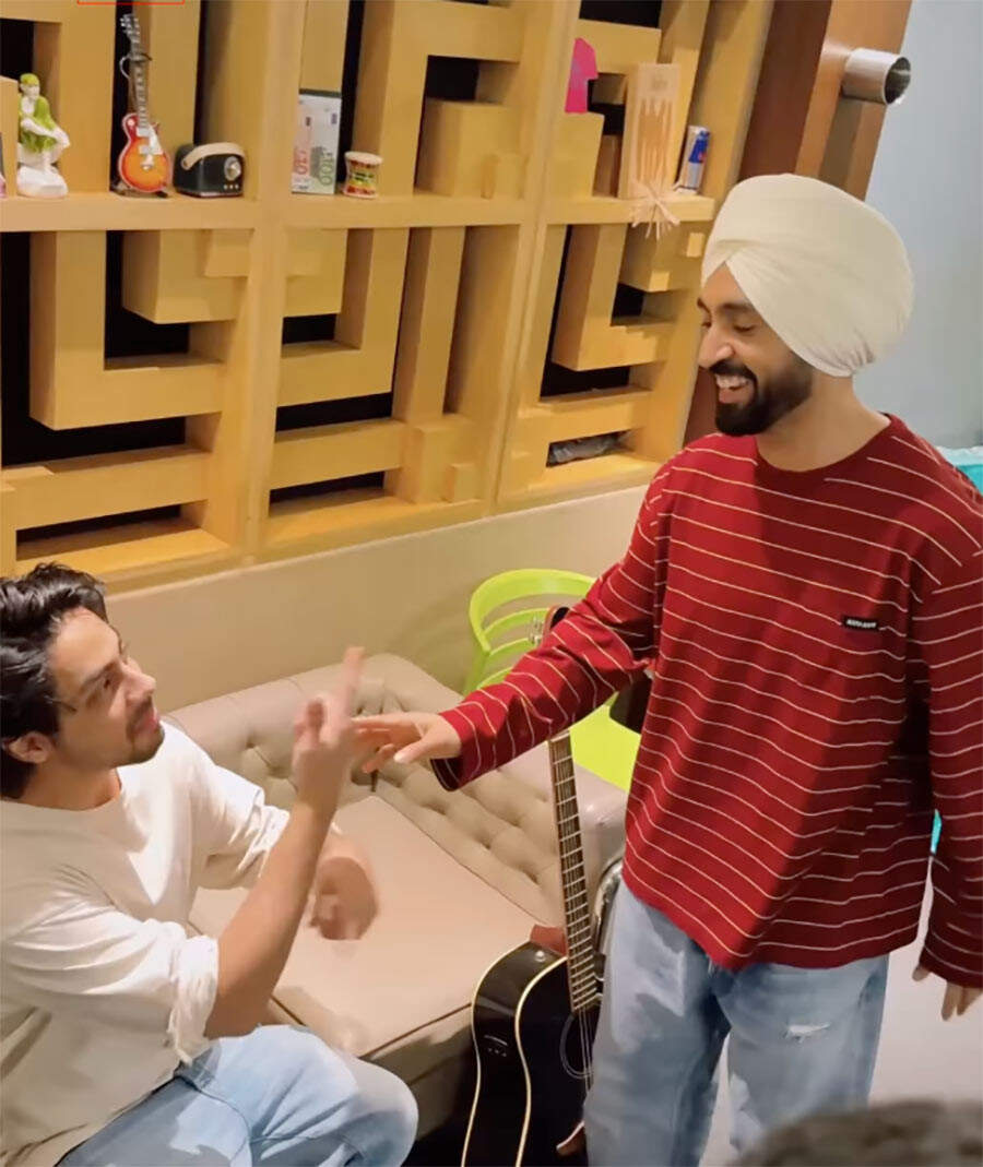 aryankhandiljitdosanjh11757664759 Aryan Khan Diljit Dosanjh