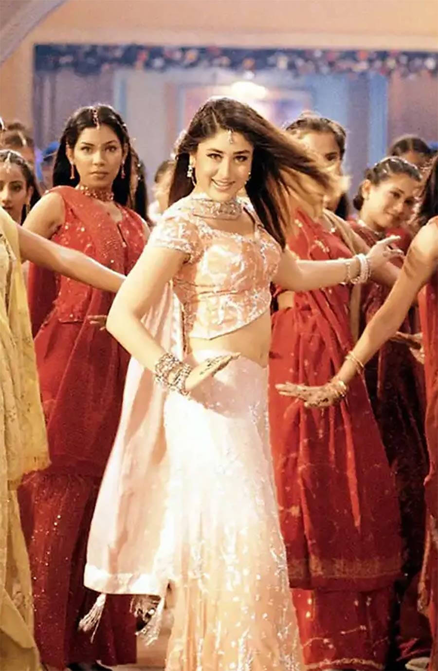 kareenakapoorkhan41758441282 Kareena Kapoor Khan