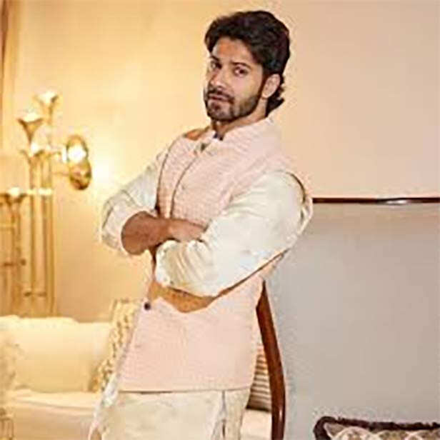 varundhawan11758025697 Varun Dhawan
