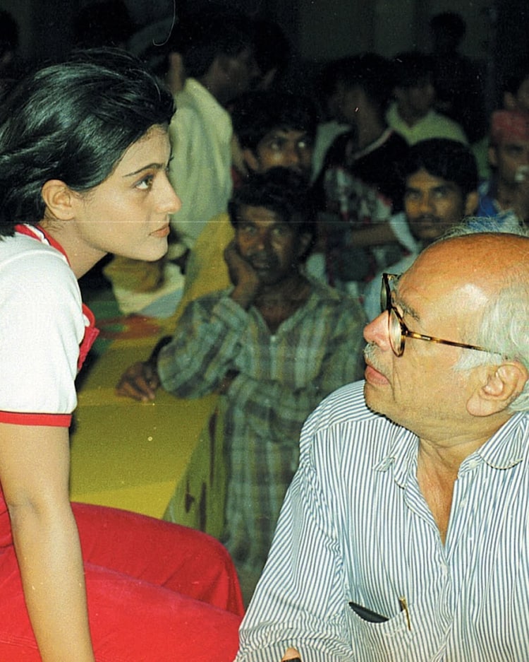 27_years_some_beautiful_and_candid_memories_from_our_set_of_kuchkuchhotahai-a_set_filled_wit_4