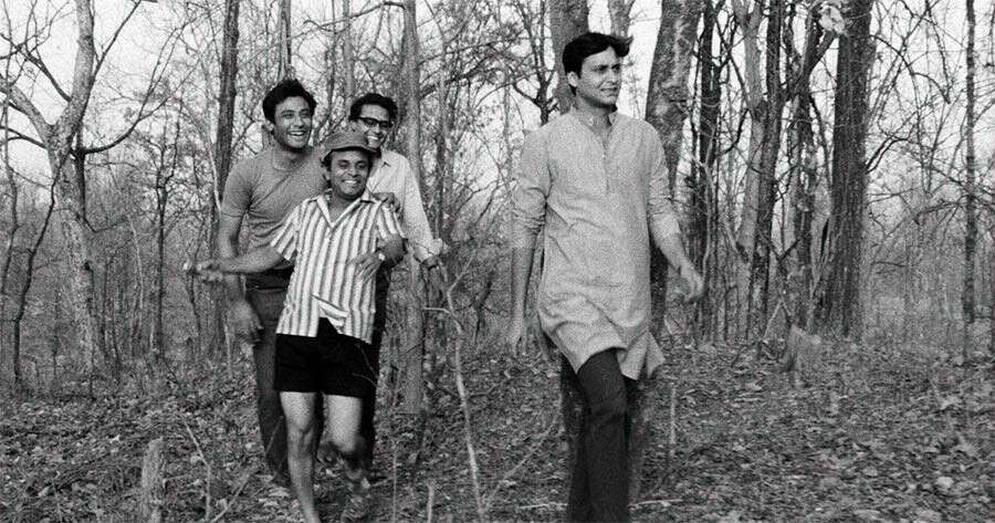 Satyajit Ray Aranyer Din Ratri