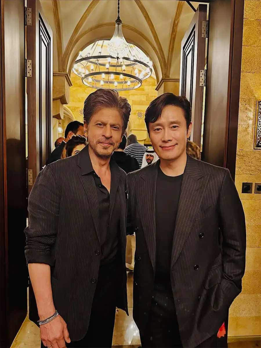 shahrukhkhan11761022618 Shah Rukh Khan