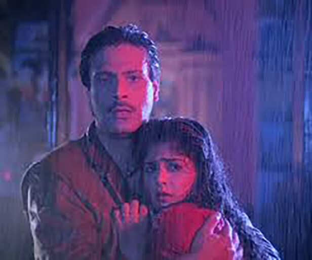 top-indian-horror-film-purani-haveli-1989 Top Indian horror Film: Purani Haveli (1989)