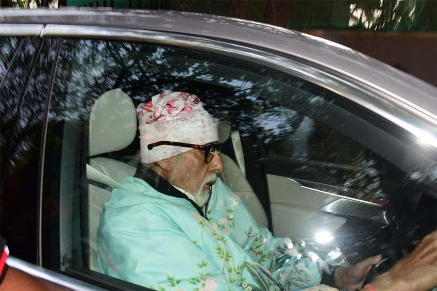 11-amitabh-bachchan11762948663 Amitabh Bachchan Dharmendra