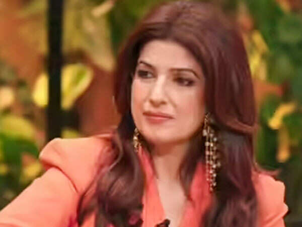 Twinkle Khanna Says Older People Are Better at Hiding Affairs